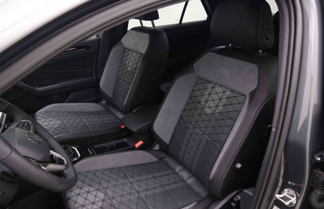 VOLKSWAGEN_VOLKSWAGEN_T_ROC_2551466_7.jpg