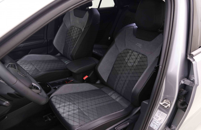 VOLKSWAGEN_VOLKSWAGEN_T_ROC_2551467_7.jpg
