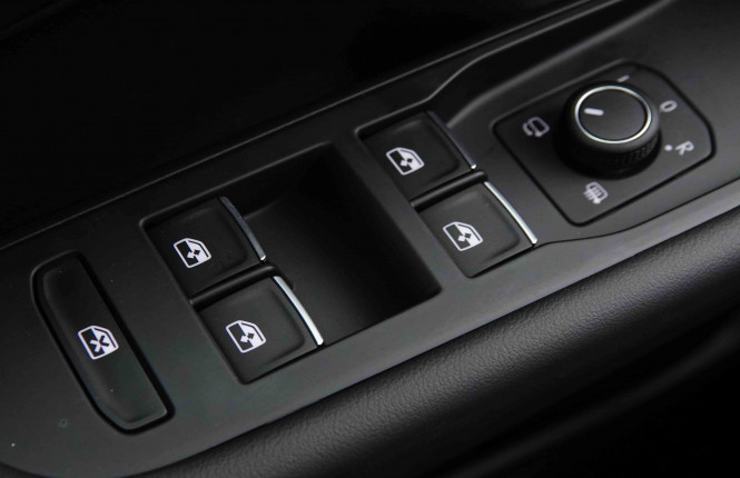 VOLKSWAGEN_VOLKSWAGEN_T_ROC_2652218_23.jpg VOLKSWAGEN_VOLKSWAGEN_T_ROC_2652218_23.jpg