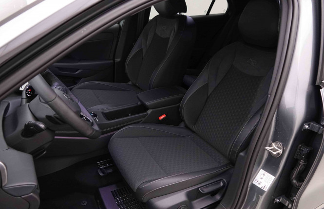 VOLKSWAGEN_VOLKSWAGEN_T_ROC_2652222_7.jpg VOLKSWAGEN_VOLKSWAGEN_T_ROC_2652222_7.jpg