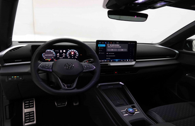 VOLKSWAGEN_VOLKSWAGEN_T_ROC_2652227_8.jpg VOLKSWAGEN_VOLKSWAGEN_T_ROC_2652227_8.jpg