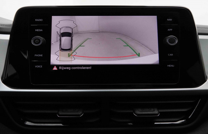 VOLKSWAGEN_VOLKSWAGEN_T_ROC_2652396_12.jpg VOLKSWAGEN_VOLKSWAGEN_T_ROC_2652396_12.jpg