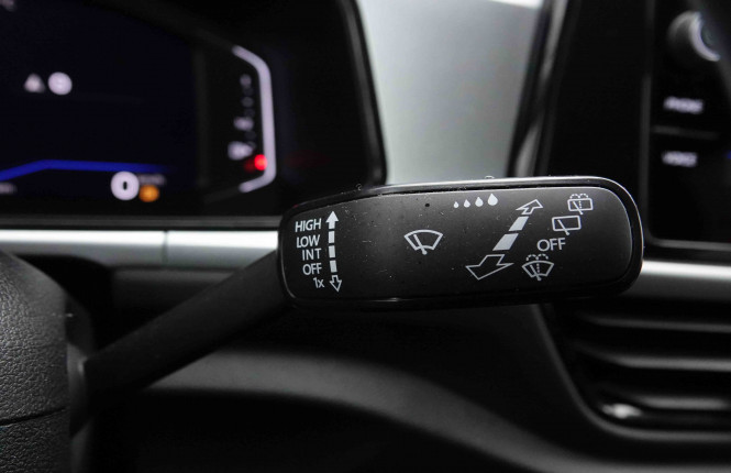 VOLKSWAGEN_VOLKSWAGEN_T_ROC_2652396_16.jpg VOLKSWAGEN_VOLKSWAGEN_T_ROC_2652396_16.jpg