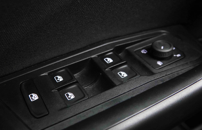 VOLKSWAGEN_VOLKSWAGEN_T_ROC_2652396_20.jpg VOLKSWAGEN_VOLKSWAGEN_T_ROC_2652396_20.jpg