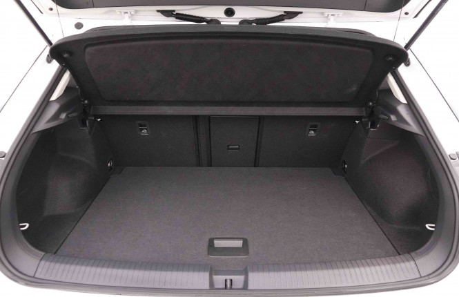 VOLKSWAGEN_VOLKSWAGEN_T_ROC_2652396_5.jpg VOLKSWAGEN_VOLKSWAGEN_T_ROC_2652396_5.jpg