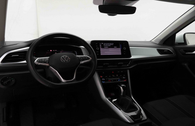 VOLKSWAGEN_VOLKSWAGEN_T_ROC_2652396_7.jpg VOLKSWAGEN_VOLKSWAGEN_T_ROC_2652396_7.jpg