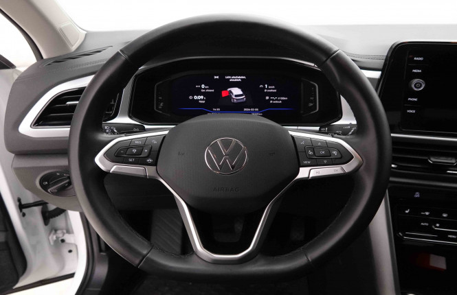 VOLKSWAGEN_VOLKSWAGEN_T_ROC_2652396_8.jpg VOLKSWAGEN_VOLKSWAGEN_T_ROC_2652396_8.jpg