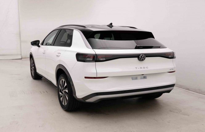VOLKSWAGEN_VOLKSWAGEN_T_ROC_2653394_26.jpg