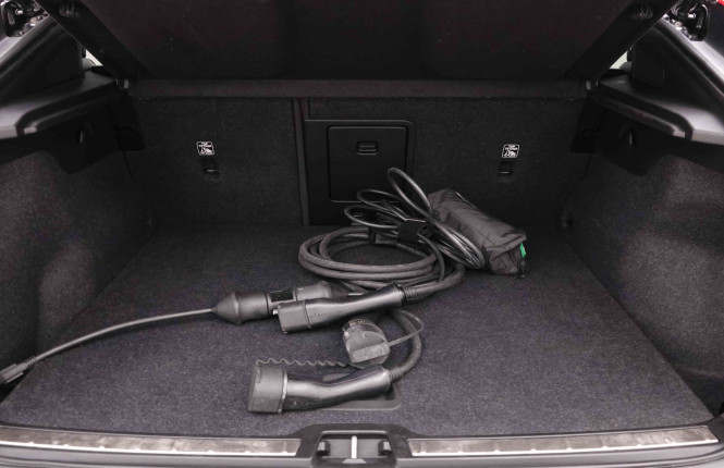 VOLVO_VOLVO_C40_2551003_5.jpg VOLVO_VOLVO_C40_2551003_5.jpg