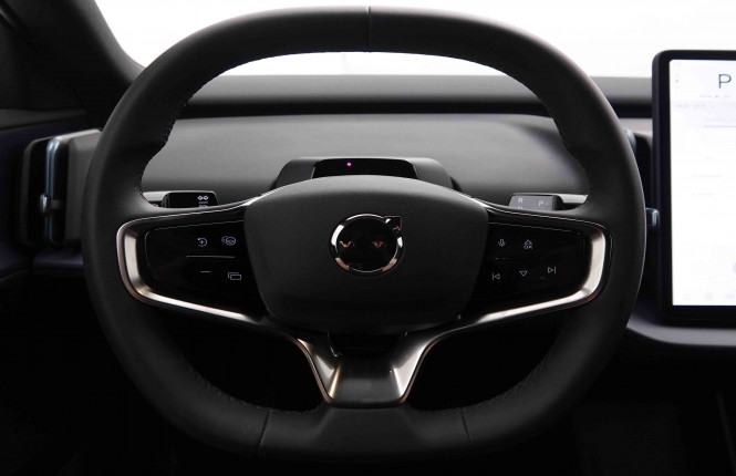 VOLVO_VOLVO_EX30_2549883_8.jpg