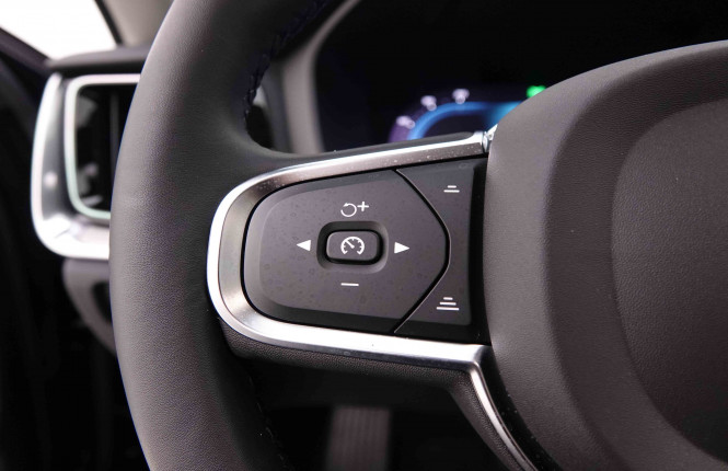 VOLVO_VOLVO_V60_2548577_17.jpg