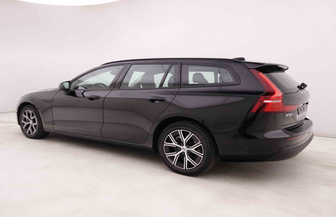 VOLVO_VOLVO_V60_2548577_24.jpg