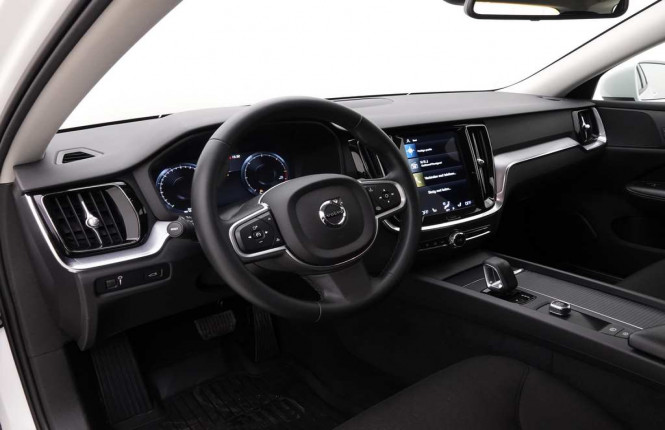 VOLVO_VOLVO_V60_2549423_7.jpg