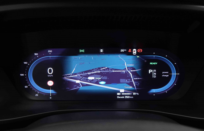 VOLVO_VOLVO_XC40_2549751_16.jpg