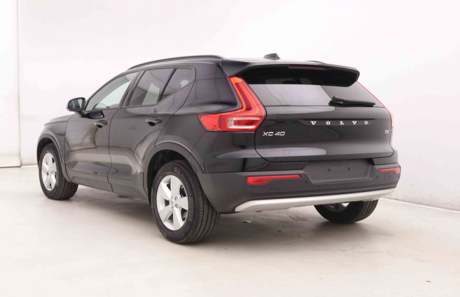 VOLVO_VOLVO_XC40_2551048_24.jpg
