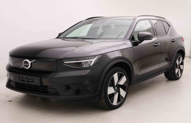 VOLVO_VOLVO_XC40_2551220_24.jpg