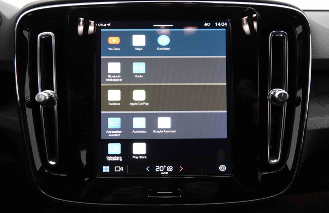VOLVO_VOLVO_XC40_2653027_12.jpg