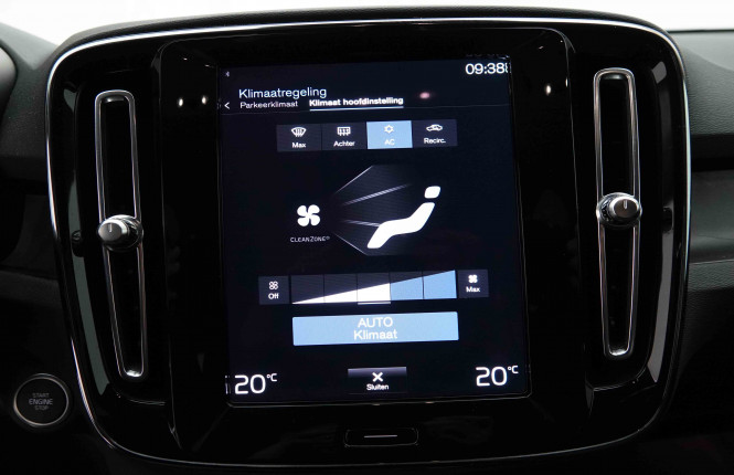 VOLVO_VOLVO_XC40_2653082_12.jpg