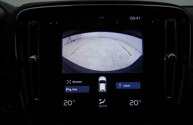 VOLVO_VOLVO_XC40_2653082_20.jpg