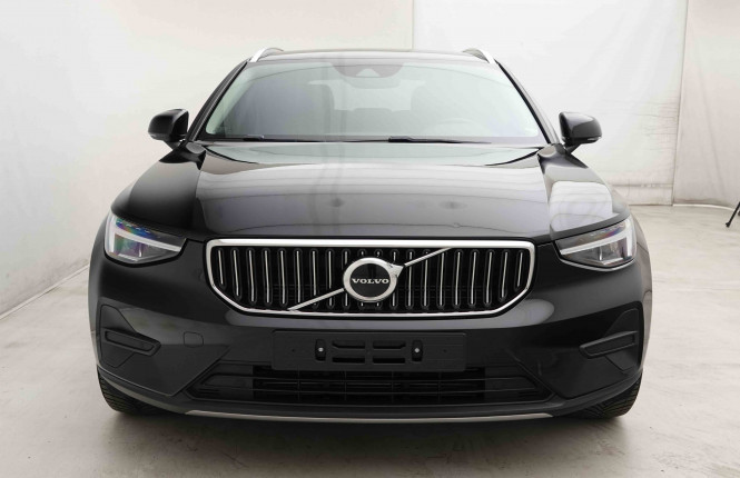 VOLVO_VOLVO_XC40_2653082_26.jpg