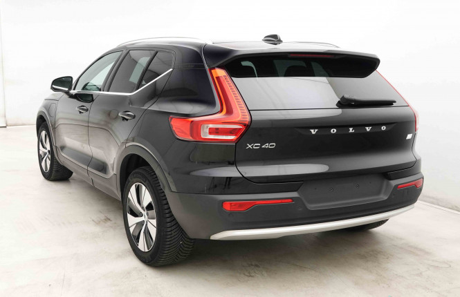 VOLVO_VOLVO_XC40_2653082_28.jpg
