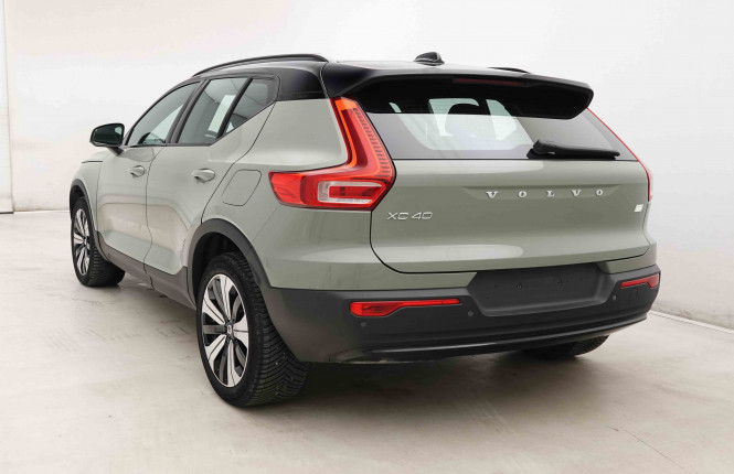 VOLVO_VOLVO_XC40_2653382_28.jpg