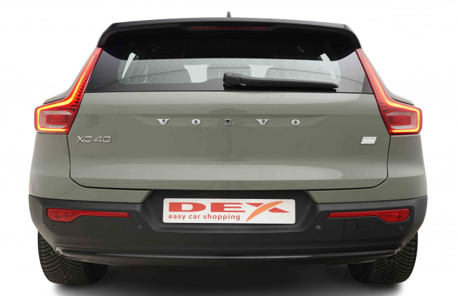 VOLVO_VOLVO_XC40_2653382_5.jpg
