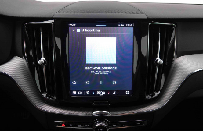 VOLVO_VOLVO_XC60_2549179_11.jpg