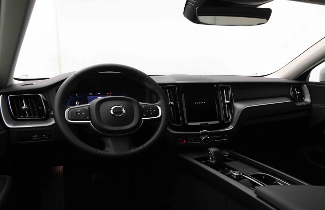 VOLVO_VOLVO_XC60_2549834_8.jpg