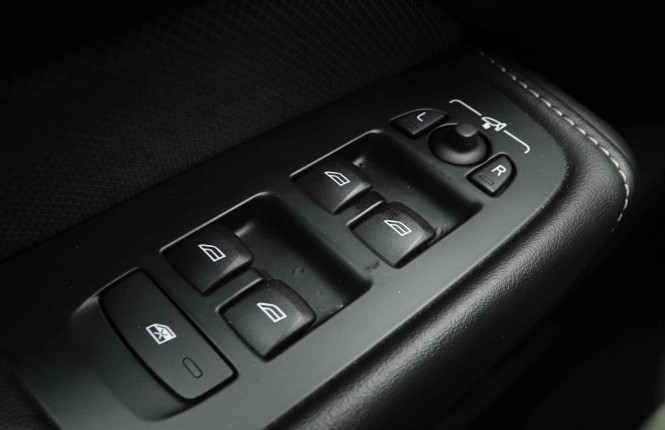 VOLVO_VOLVO_XC60_2654451_19.jpg VOLVO_VOLVO_XC60_2654451_19.jpg