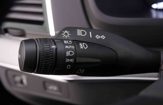 VOLVO_VOLVO_XC90_2548684_18.jpg